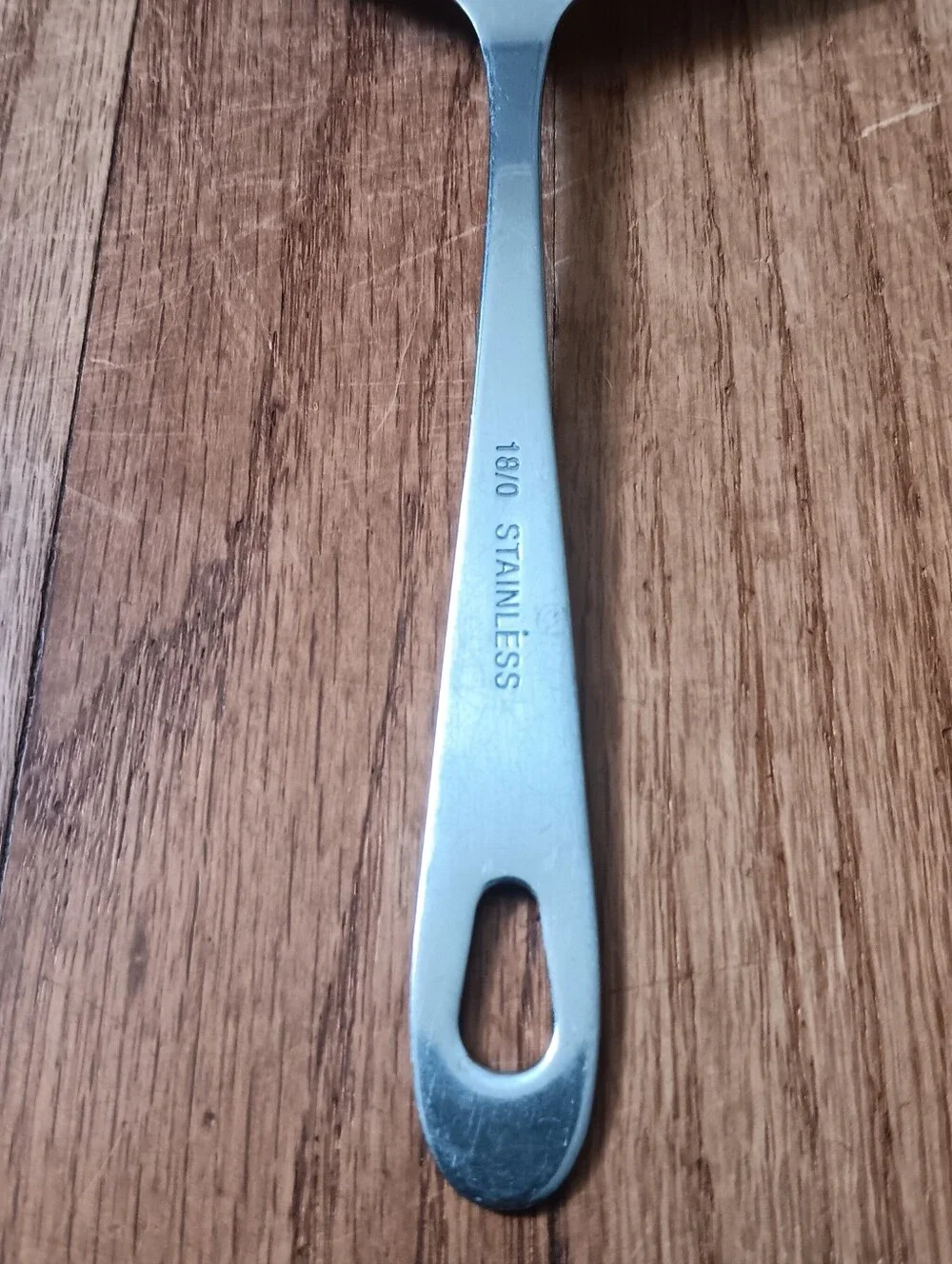 18/0 Stainless Steel Minimalist Cheese Slicer & Server